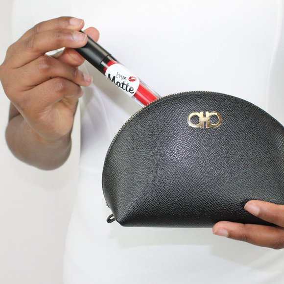 Host Pick 🥳🎉Salvatore Ferragamo Cosmetic Zip Pouch in Nero NEW W BOX - Picture 10 of 11